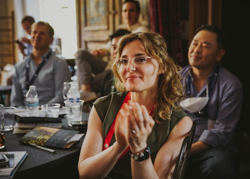 photo-1654609160632-7324716196fb (1)